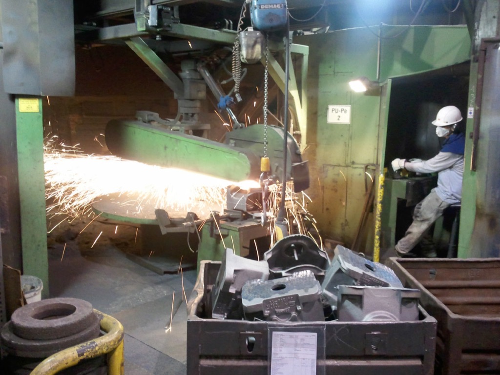 Remote control grinding machines